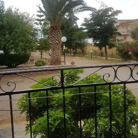 Oasis Ag Pantes * Agioi Pandes